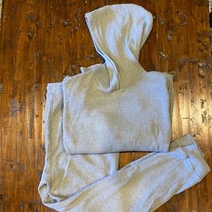 Banana Republic lounge outfit -Medium